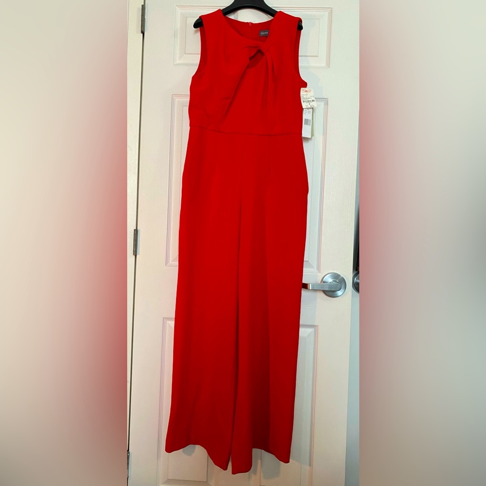 Donna Ricco Sleeveless jumpsuit in red - Size 8